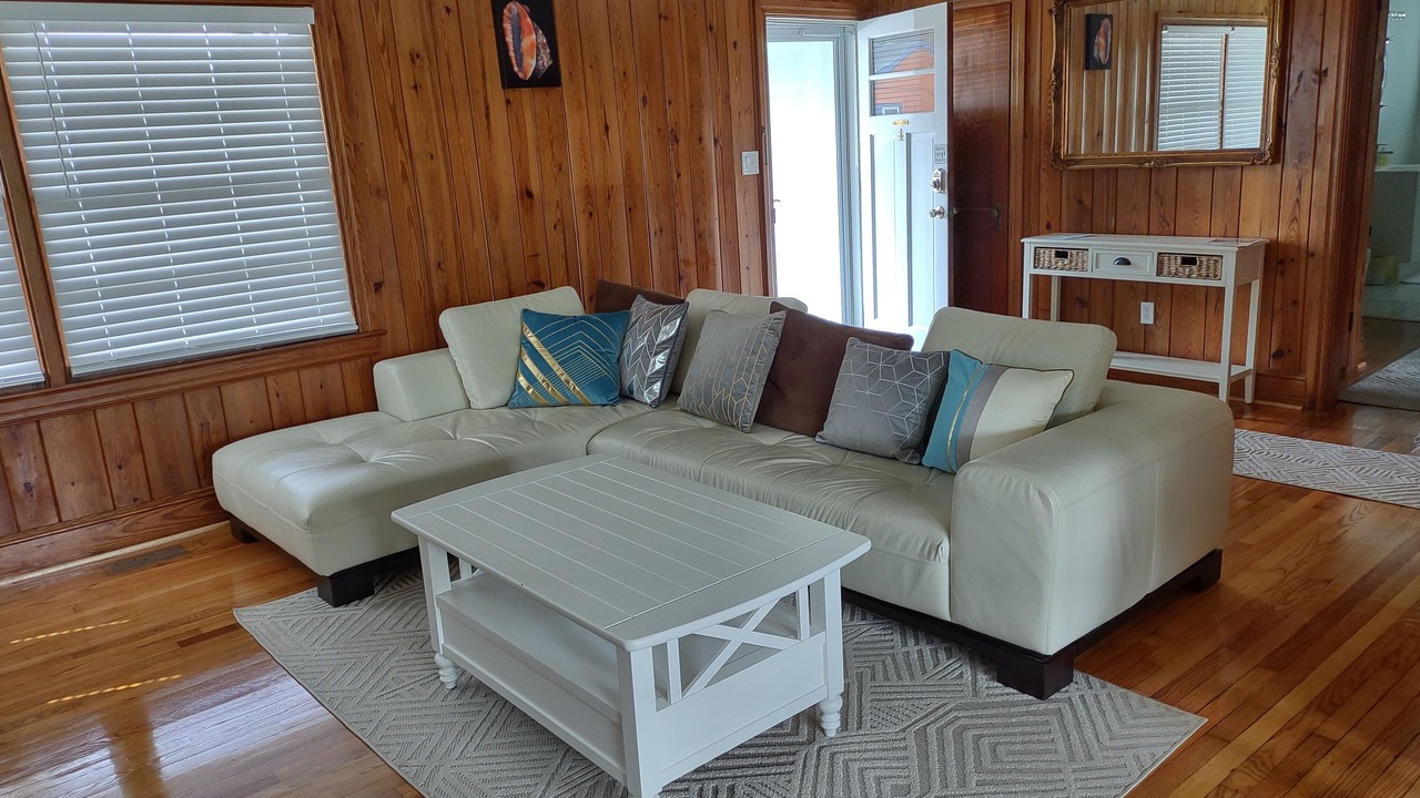 Photo of Livingroom in North Carolina Coast