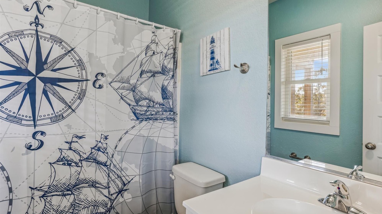 Photo of Bathroom in Whalehead Beach