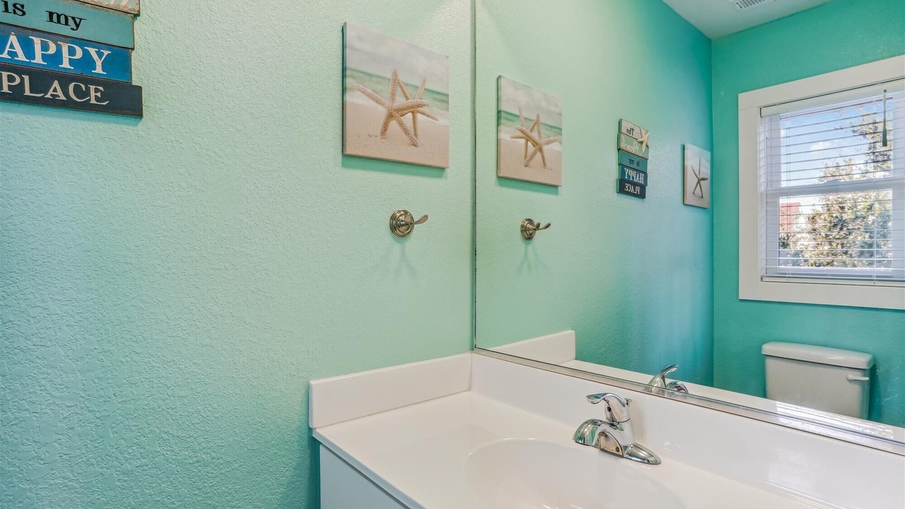 Photo of Bathroom in Whalehead Beach