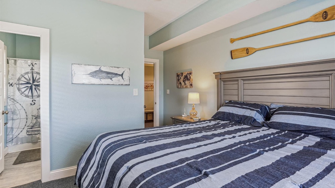 Photo of Bedroom in Whalehead Beach