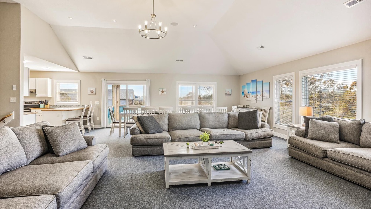 Photo of Livingroom in Whalehead Beach