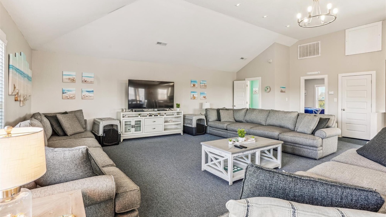 Photo of Livingroom in Whalehead Beach