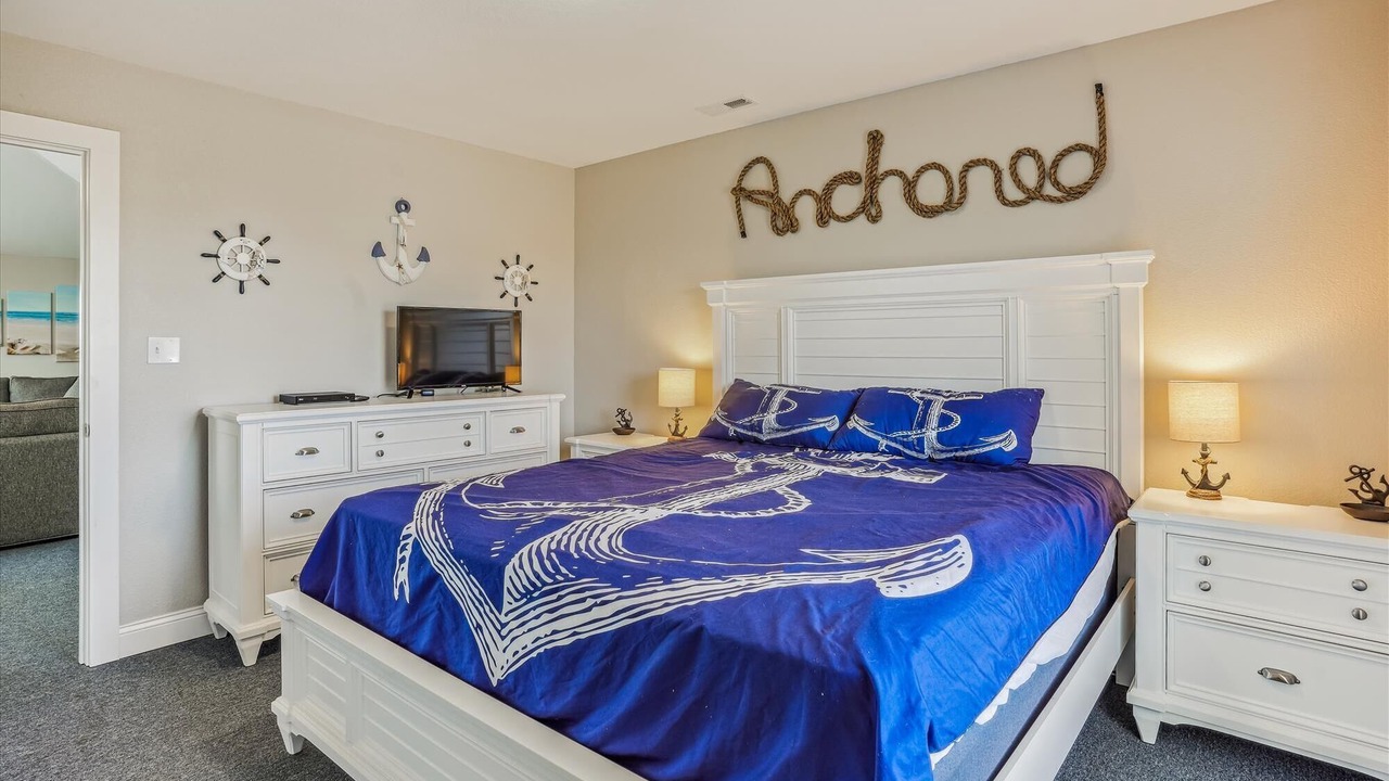 Photo of Bedroom in Whalehead Beach