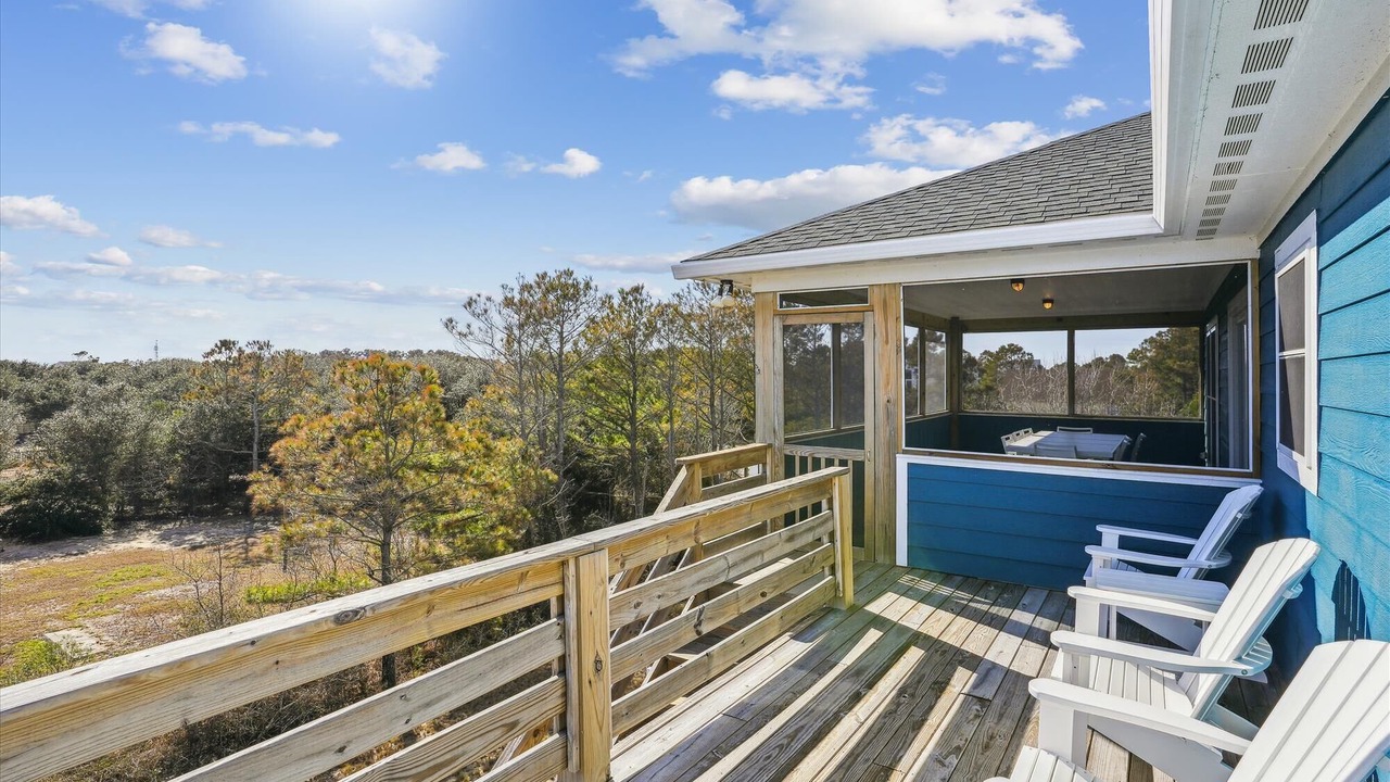 Photo of Patio Balcony in Whalehead Beach