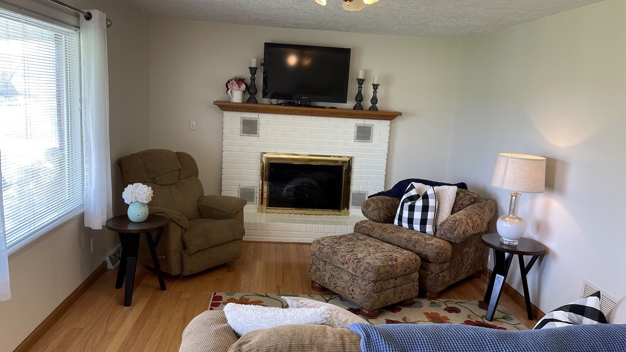 Photo of Livingroom in Monticello