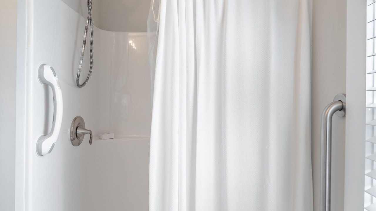 Photo of Bathroom in Silver Lake