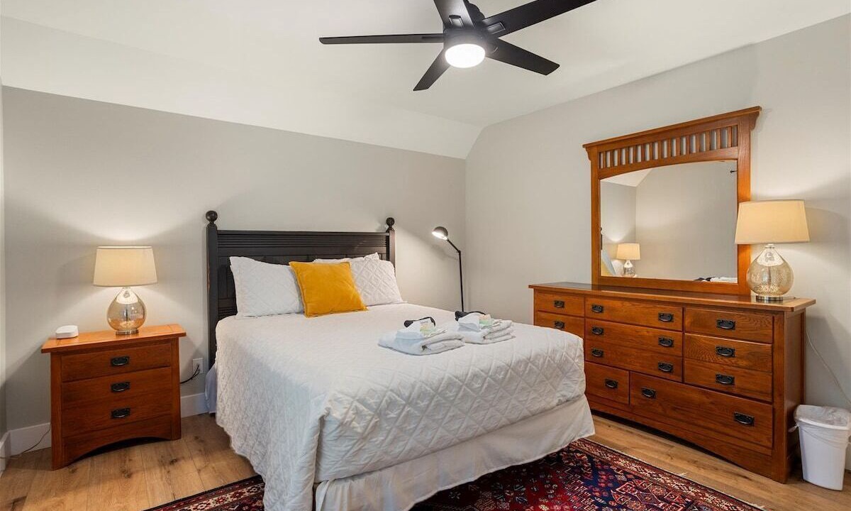Photo of Bedroom in Chattanooga Valley