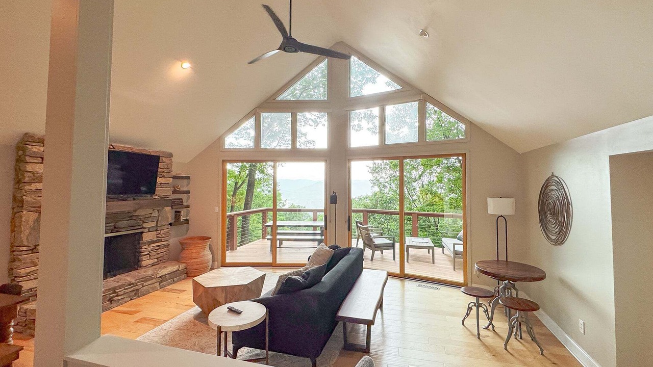 Photo of Livingroom in Skyland