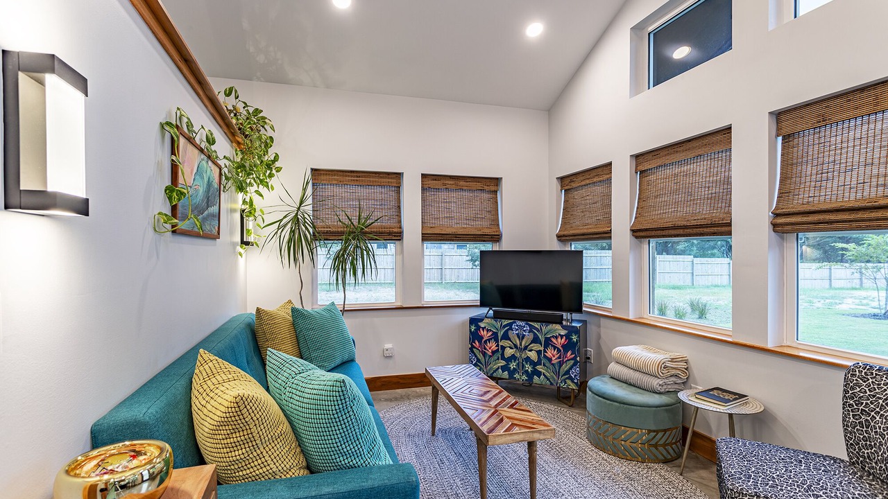 Photo of Livingroom in Kitty Hawk