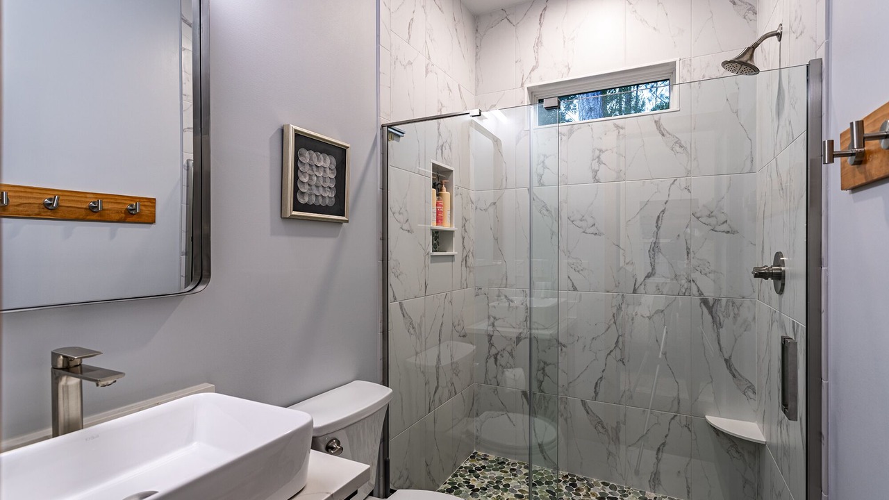 Photo of Bathroom in Kitty Hawk