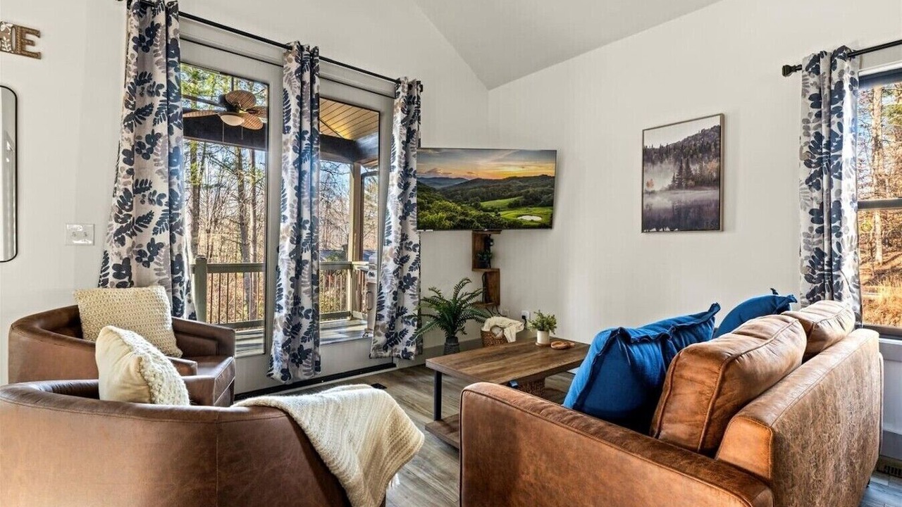 Photo of Livingroom in Horse Shoe