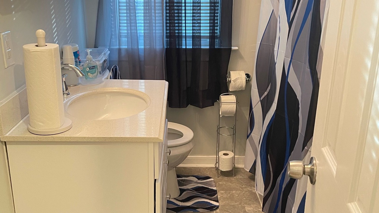 Photo of Bathroom in Highland Springs