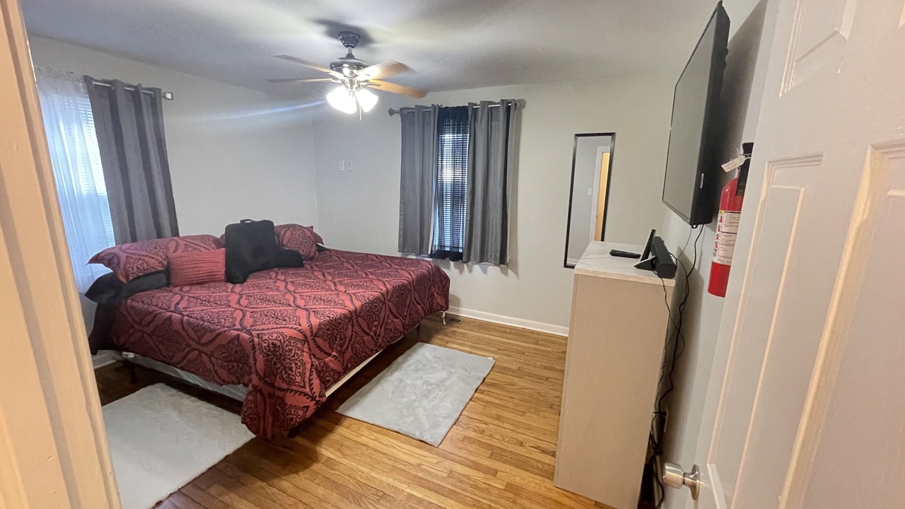 Photo of Bedroom in Highland Springs