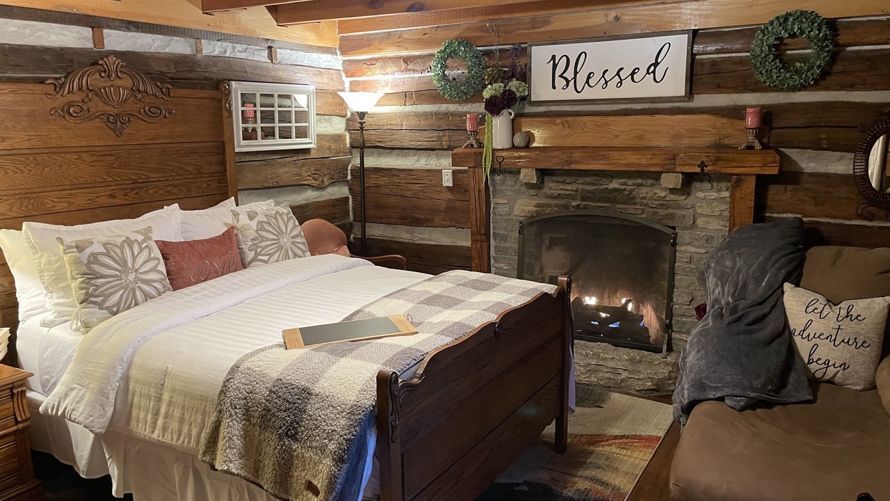 Photo of Livingroom in Greensburg