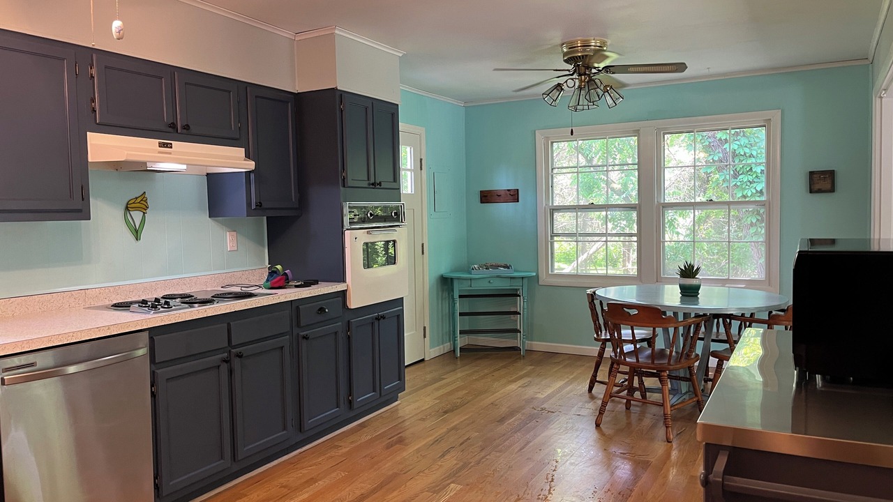 Photo of Kitchen in Hardy