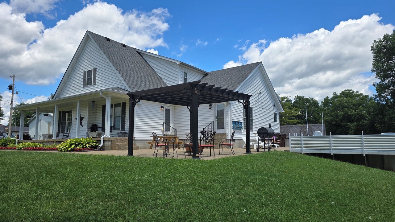 Photo of Outdoor in Shepherdsville