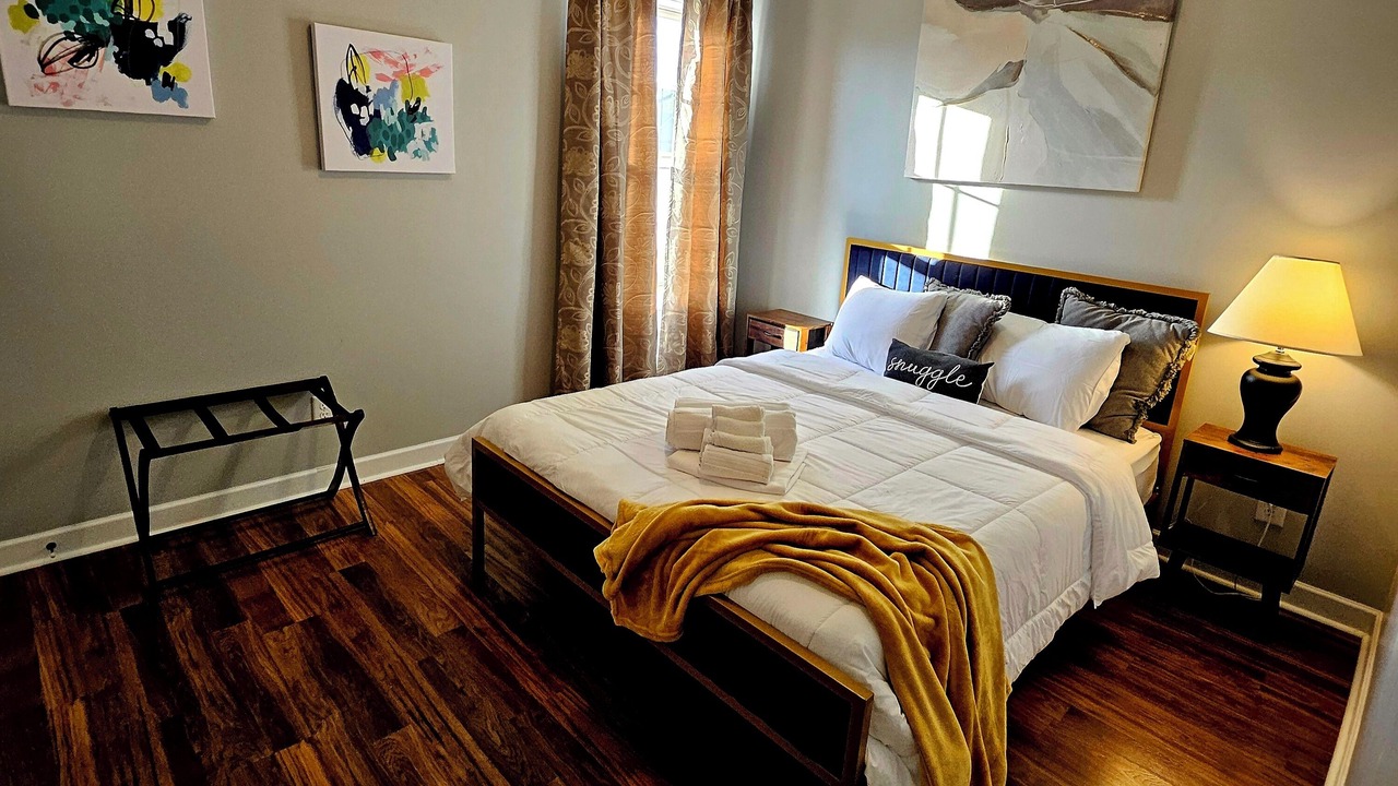 Photo of Bedroom in Olivia