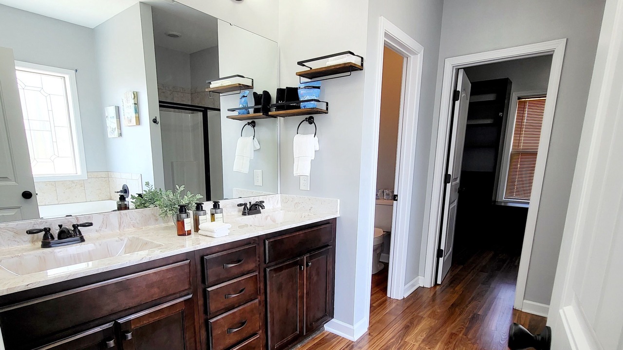Photo of Bathroom in Olivia