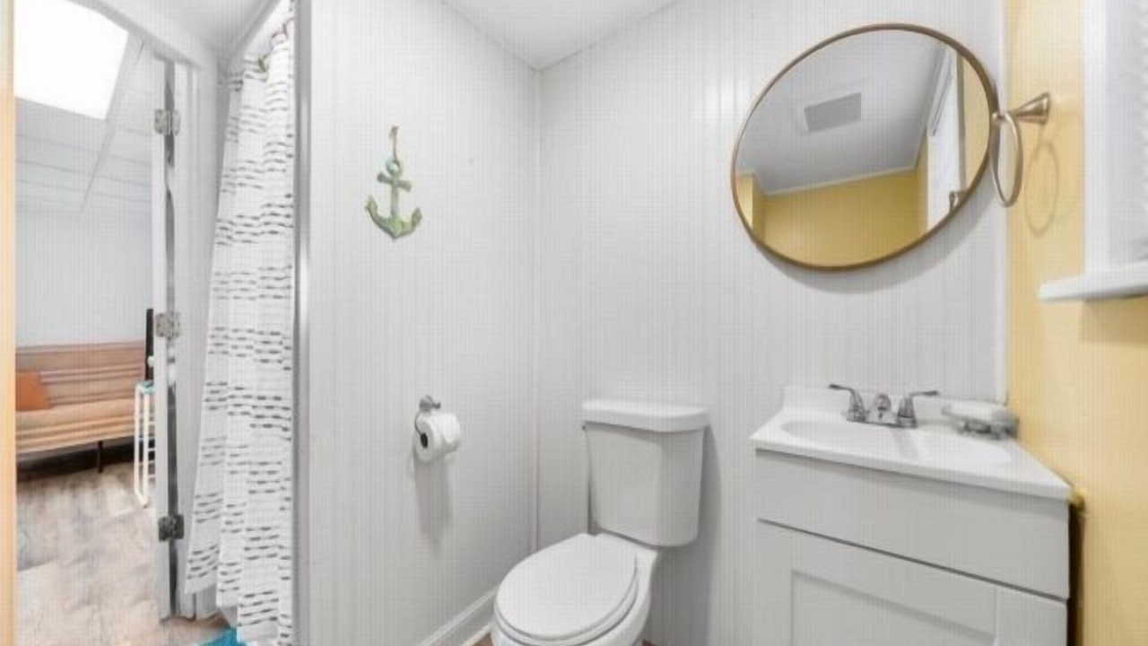 Photo of Bathroom in North Carolina Coast