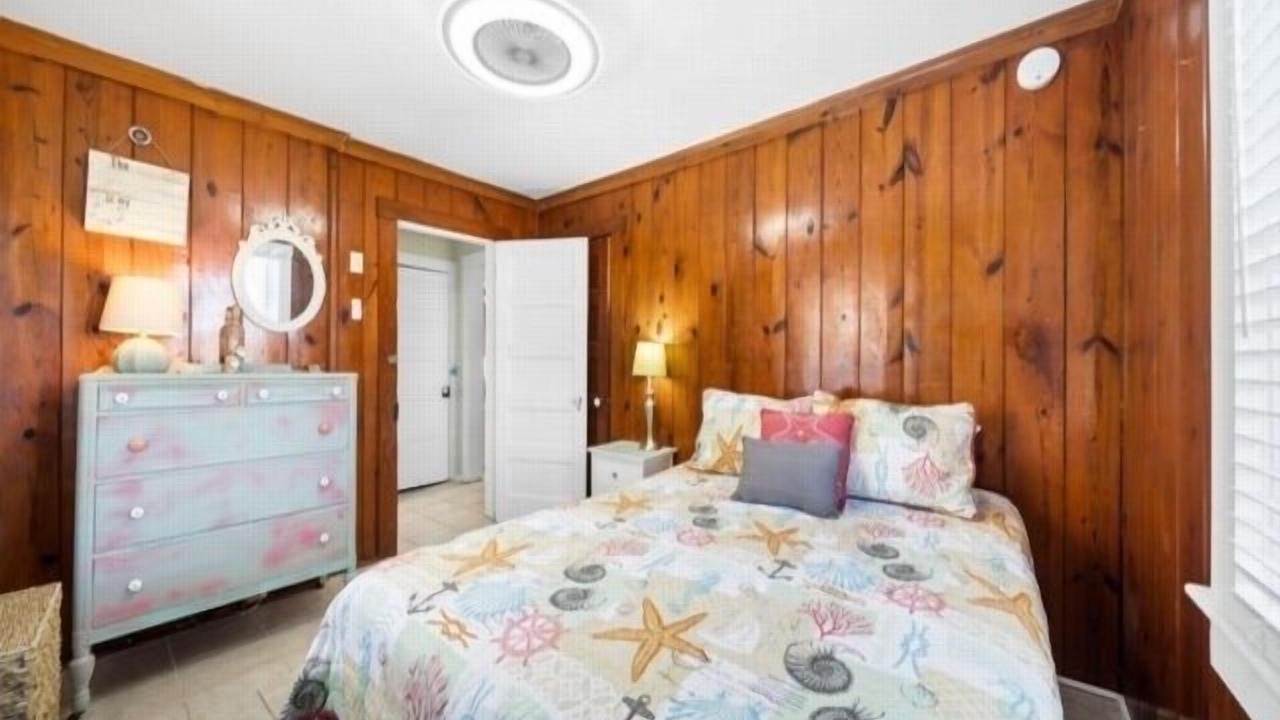 Photo of Bedroom in North Carolina Coast