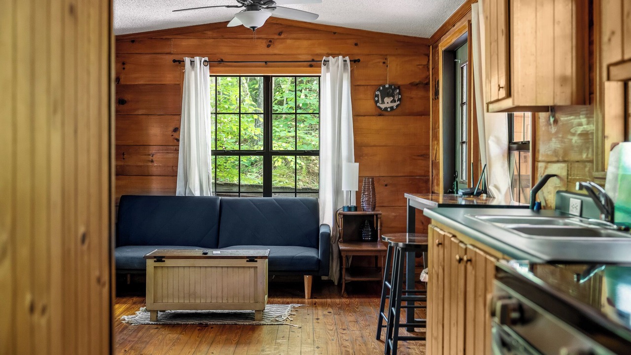 Photo of Bedroom in Smoky Mountains