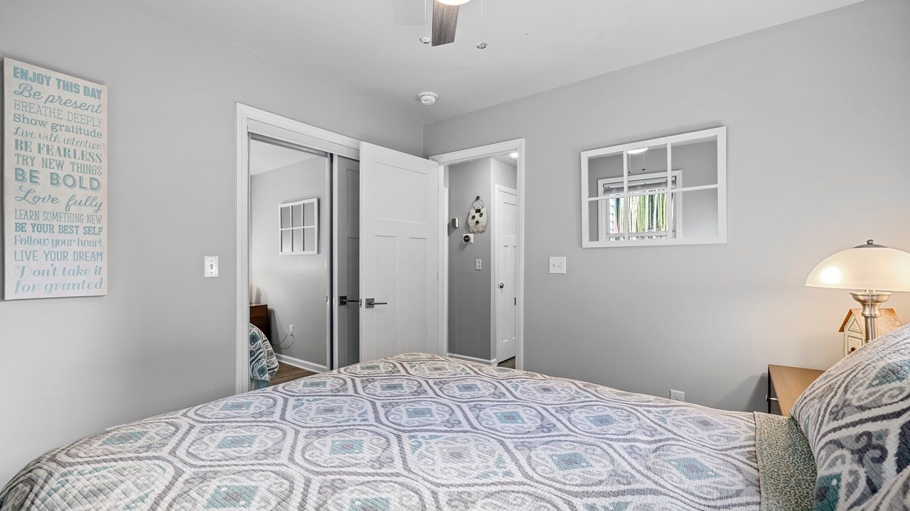 Photo of Bedroom in Hendersonville