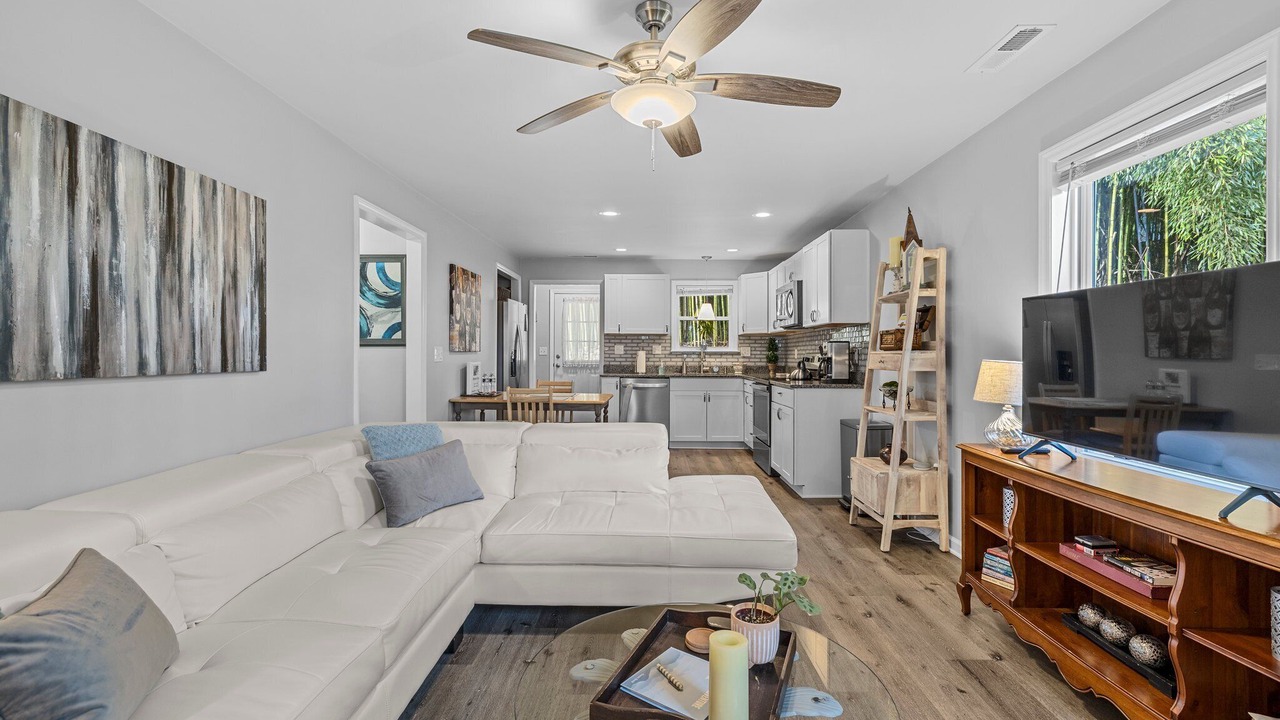 Photo of Livingroom in Hendersonville