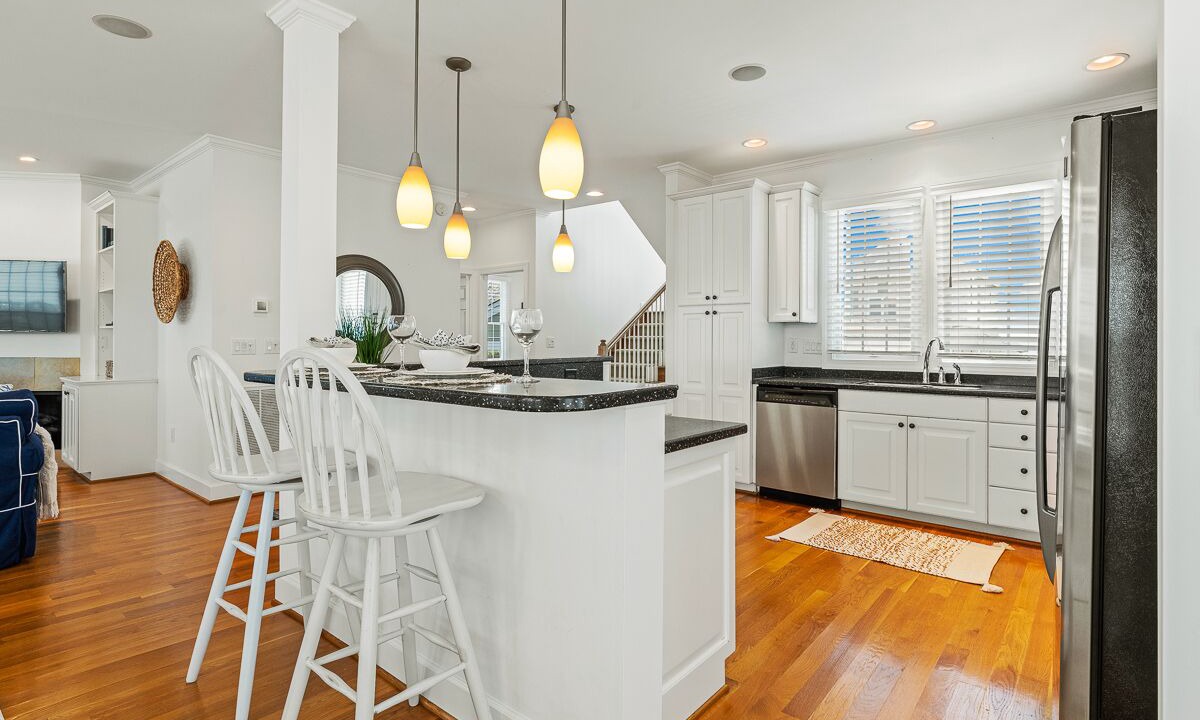 Photo of Kitchen in Manteo