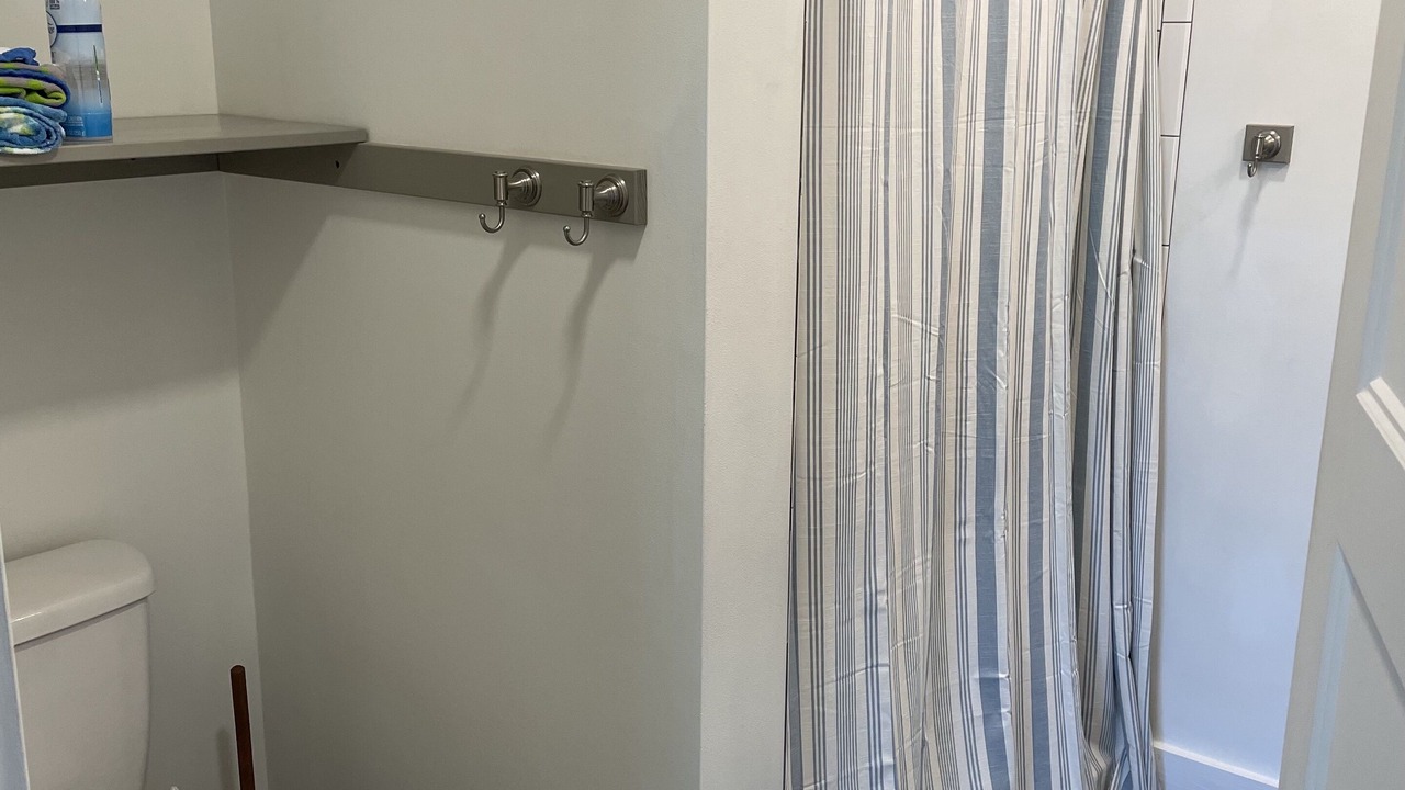 Photo of Bathroom in Morehead City
