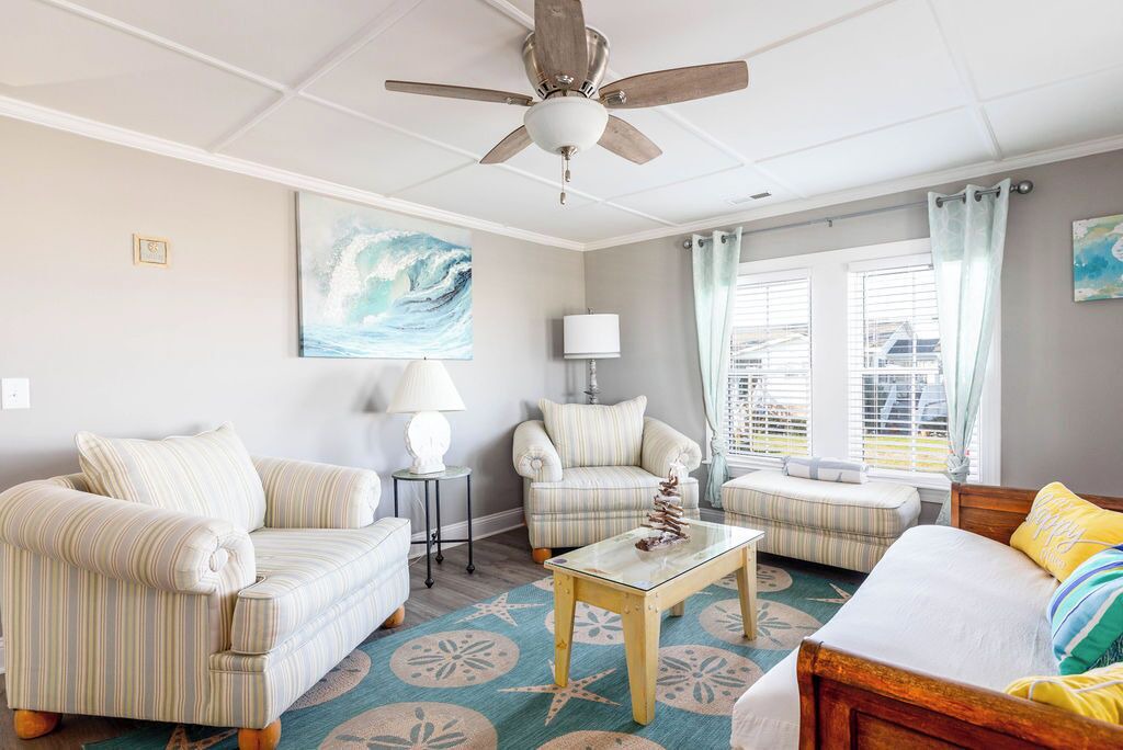 Photo of Livingroom in Carteret County