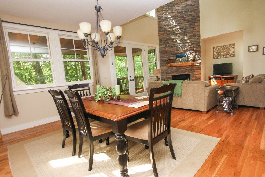Photo of Livingroom in Bear Lake Reserve