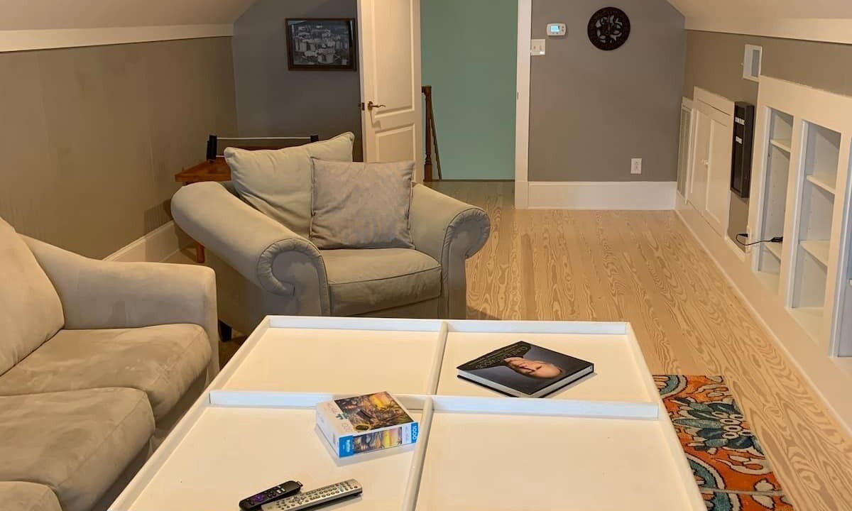 Photo of Livingroom in Oriental