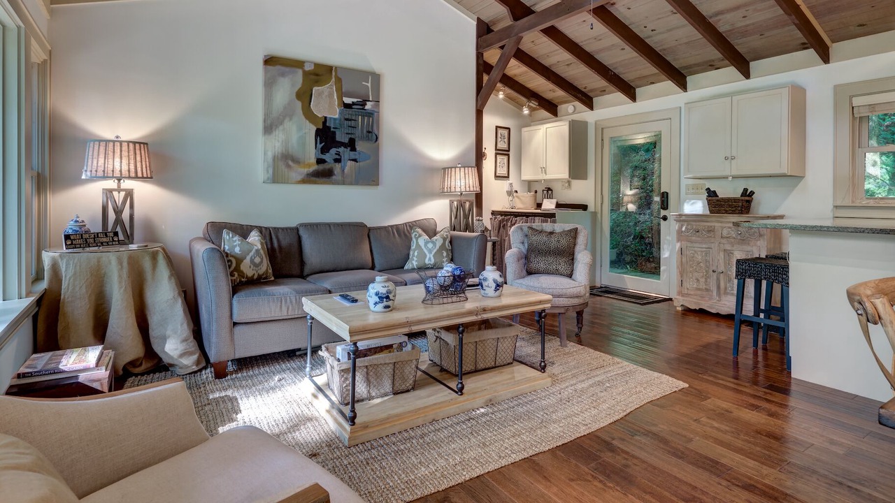 Photo of Bedroom in Mirror Lake