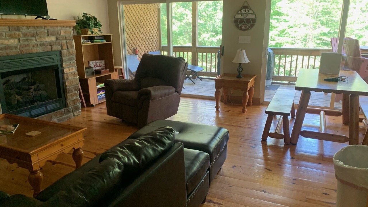 Photo of Livingroom in Sloans Valley