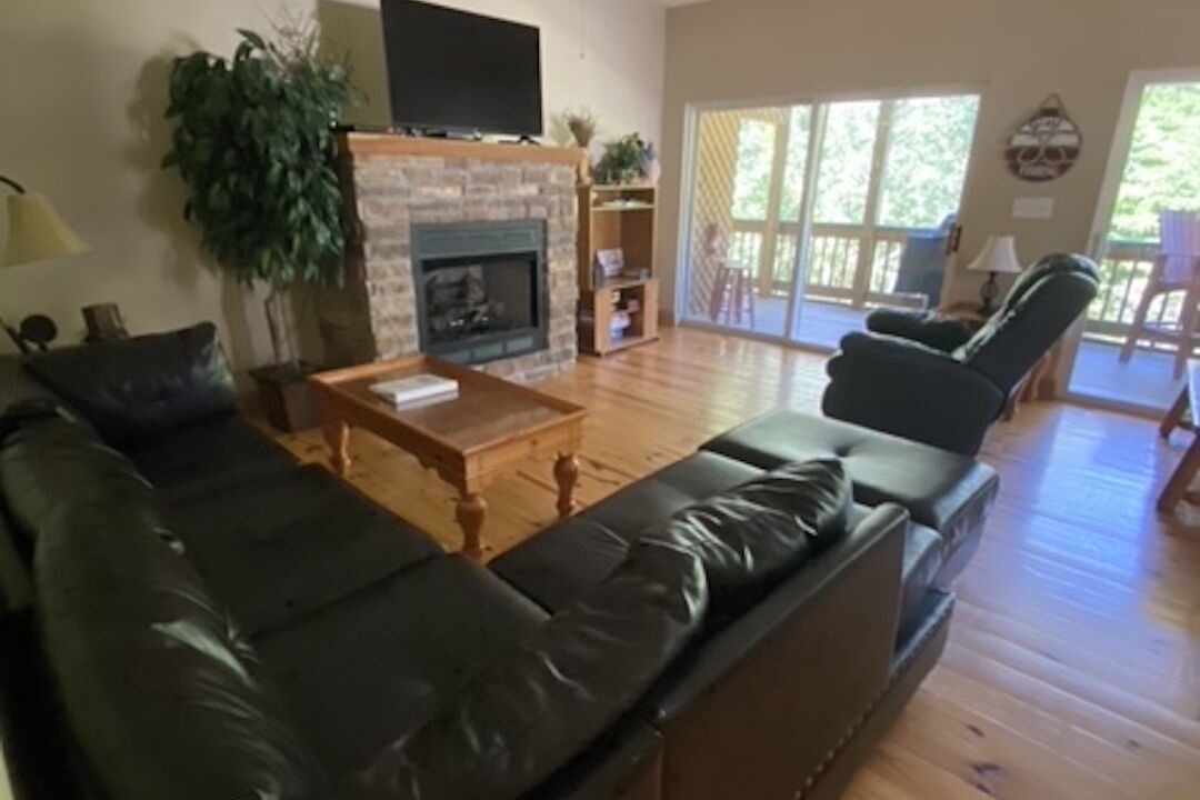 Photo of Livingroom in Sloans Valley