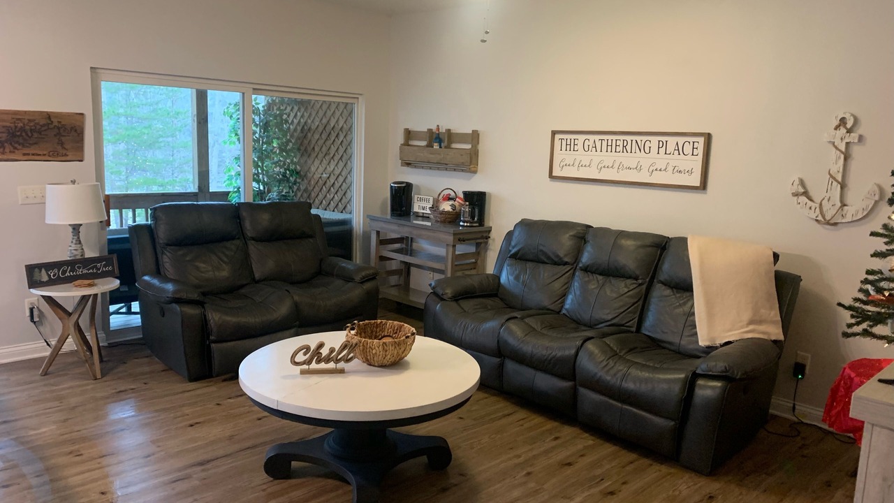 Photo of Livingroom in Sloans Valley