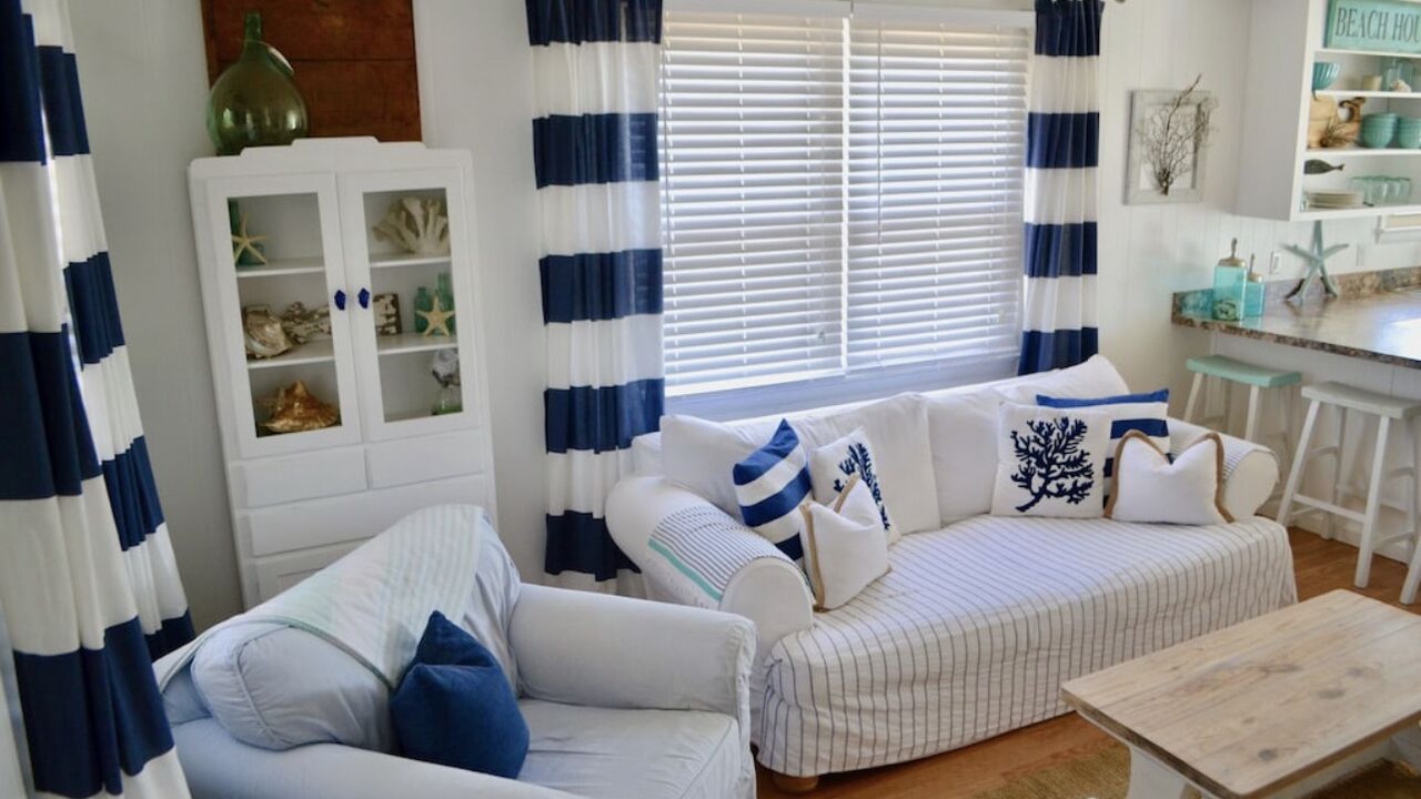 Photo of Livingroom in Kill Devil Hills
