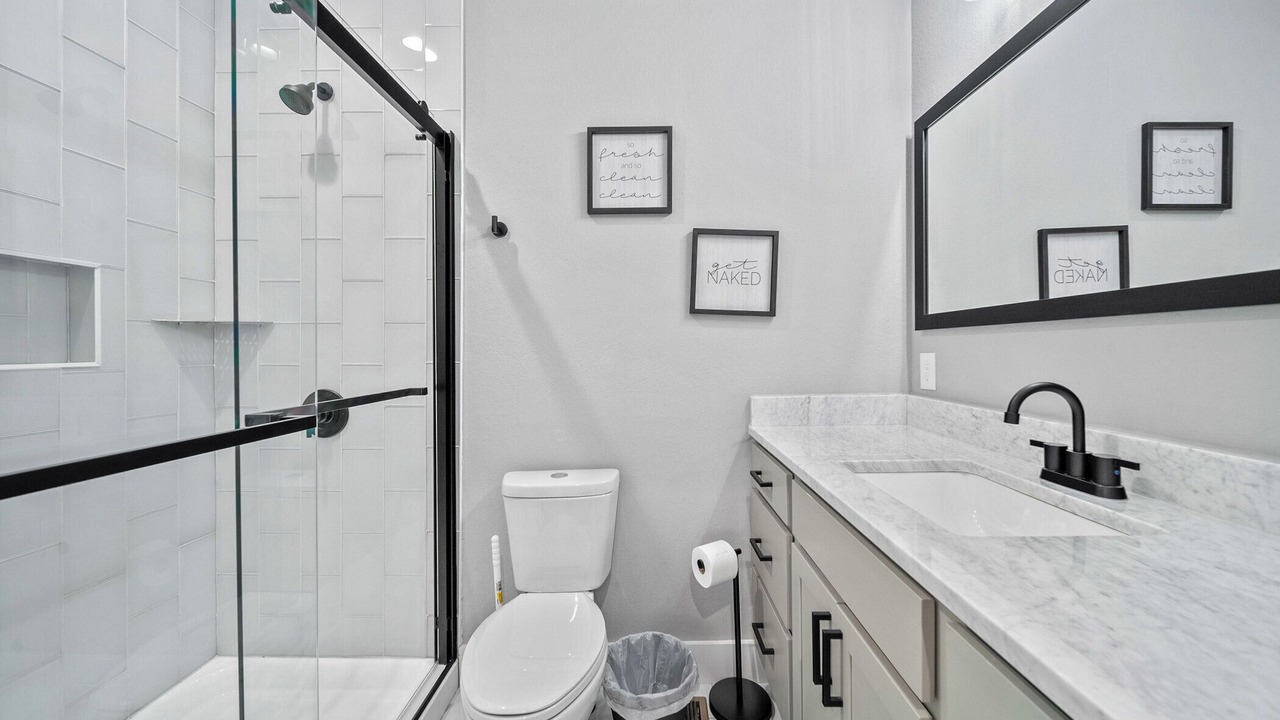Photo of Bathroom in La Follette