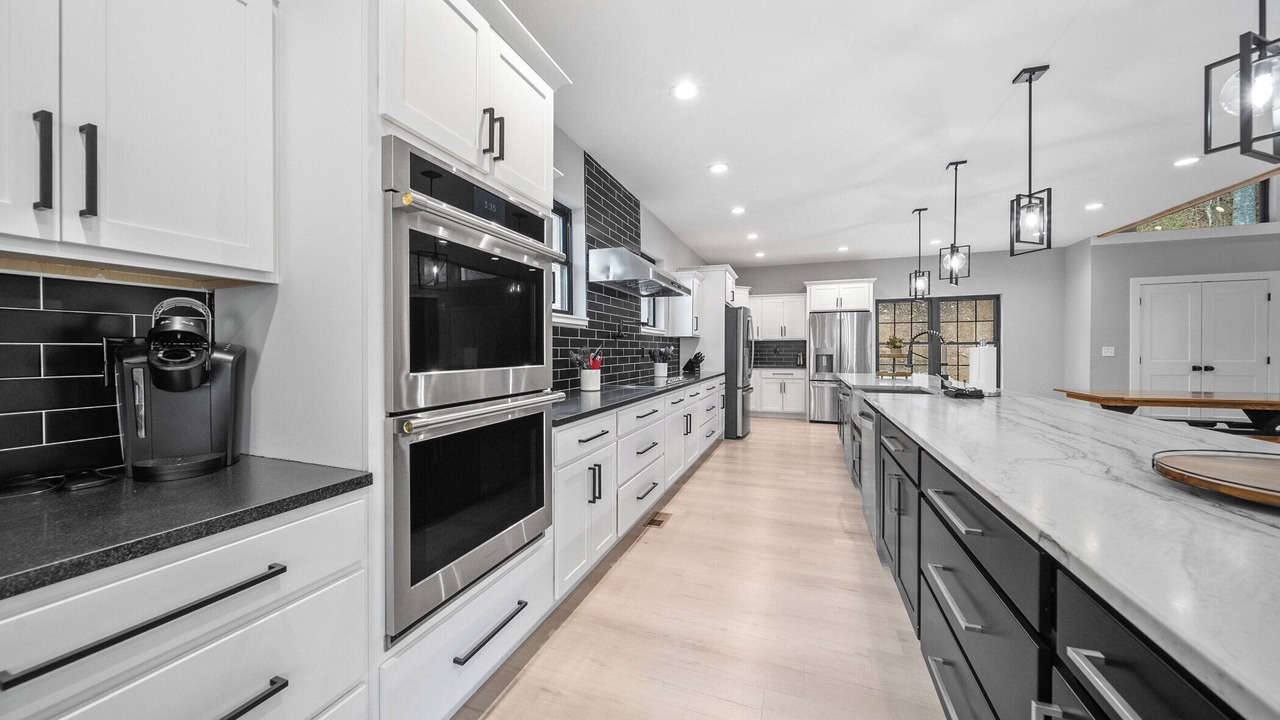 Photo of Kitchen in La Follette