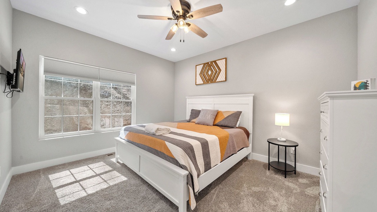 Photo of Bedroom in La Follette