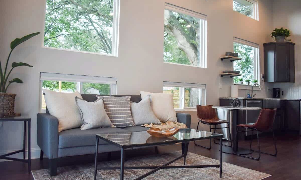 Photo of Livingroom in Travelers Rest