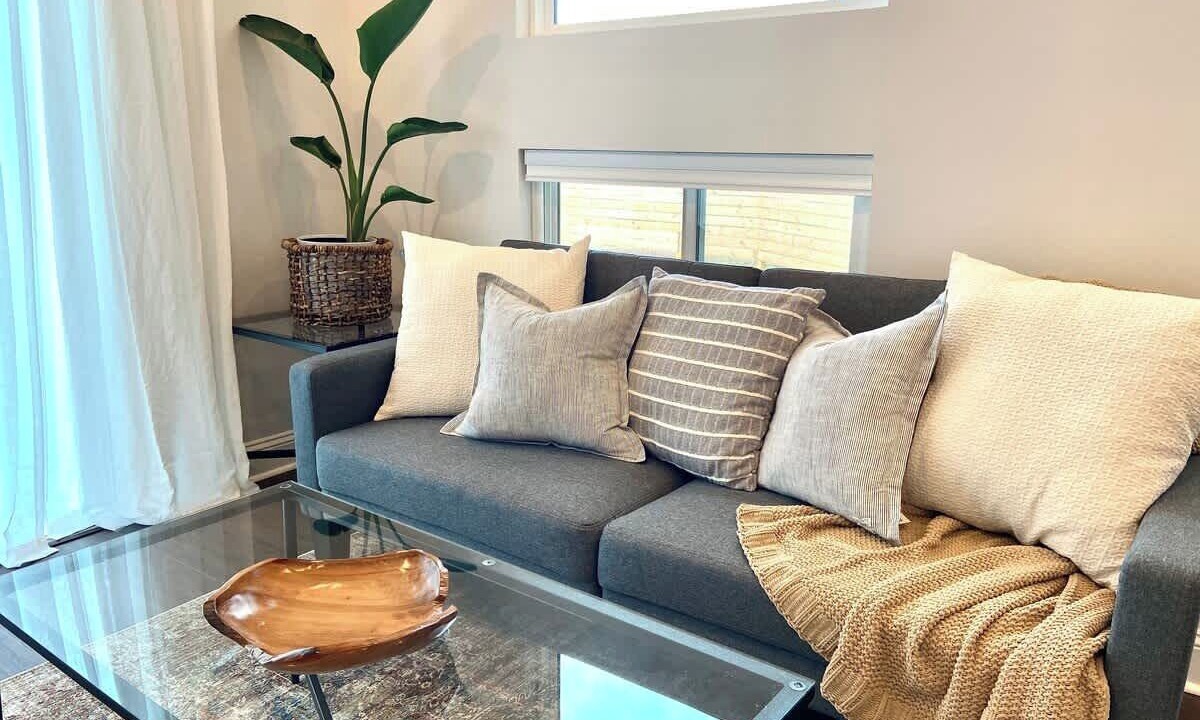 Photo of Livingroom in Travelers Rest