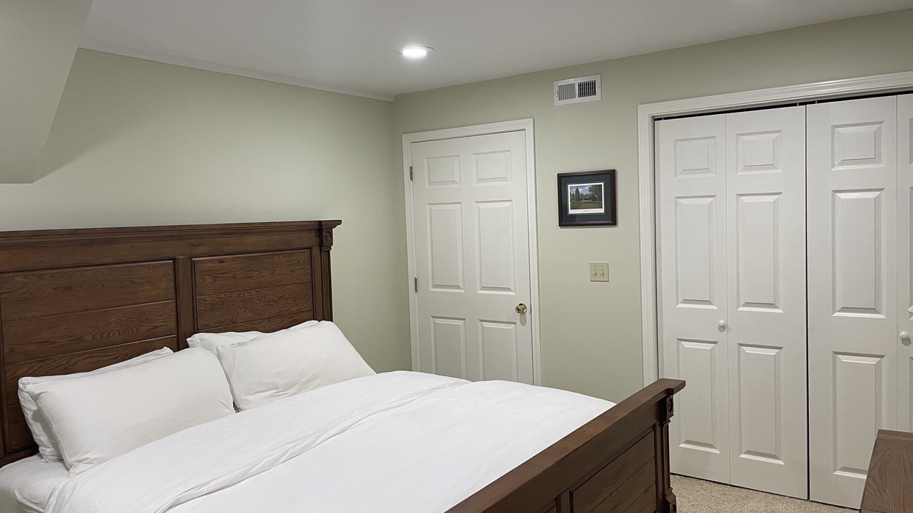 Photo of Bedroom in Saluda