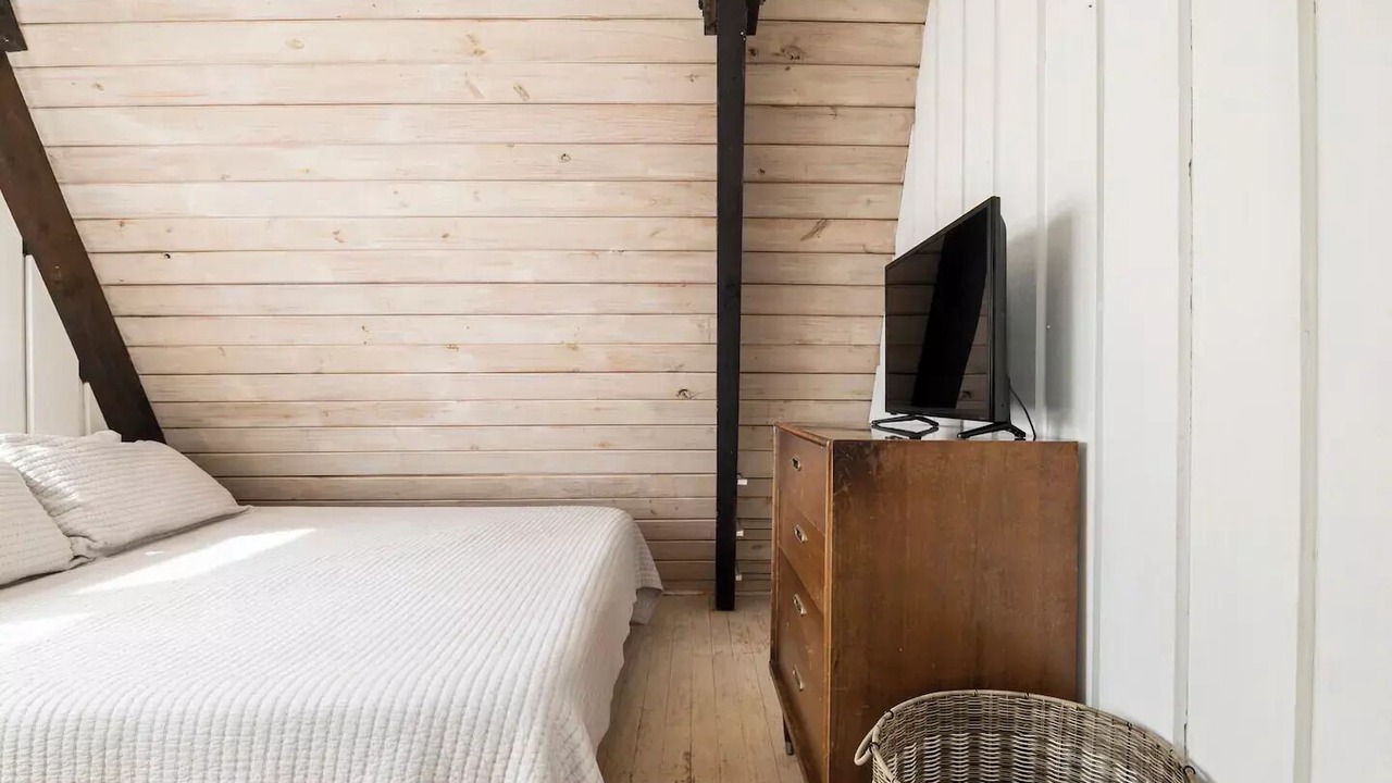 Photo of Bedroom in Wimble Shores
