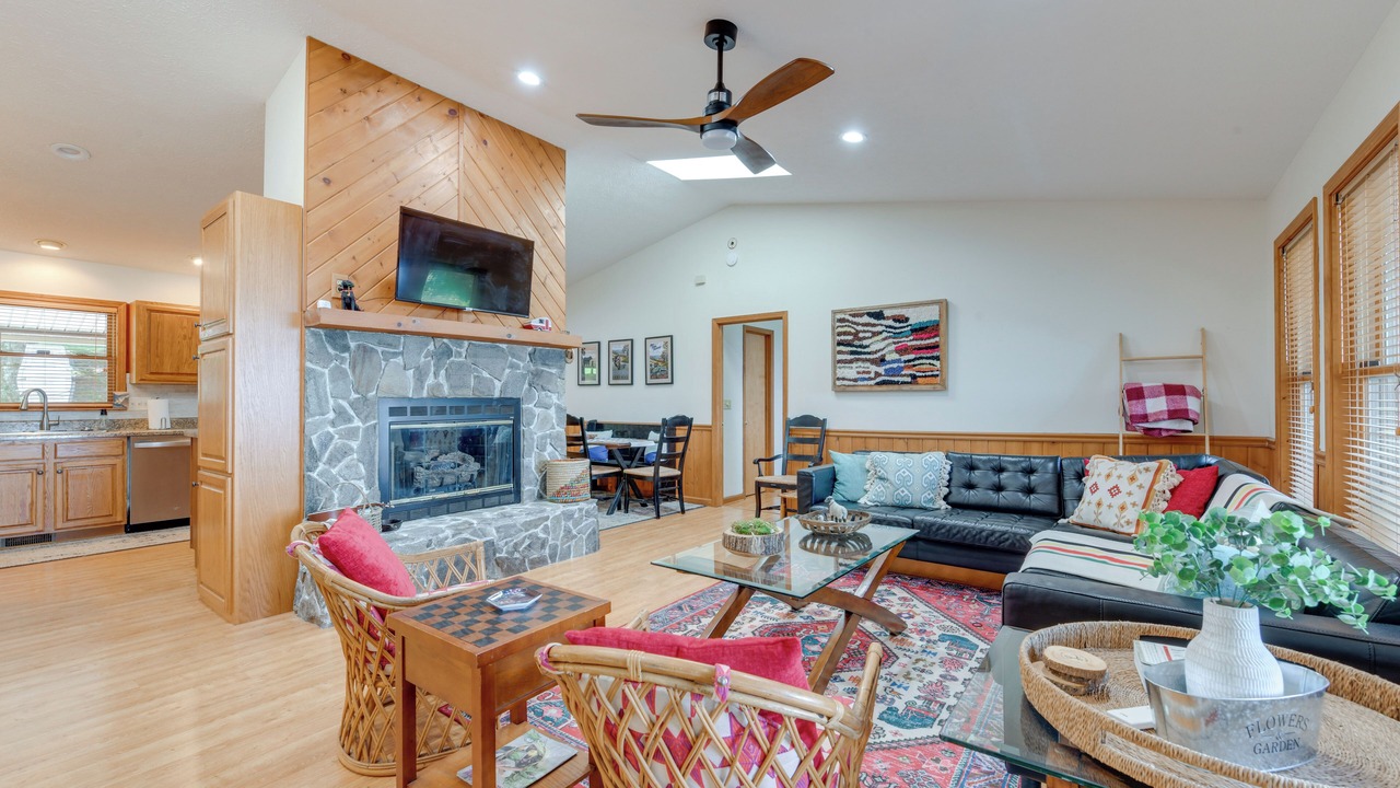 Photo of Bedroom in Waynesville