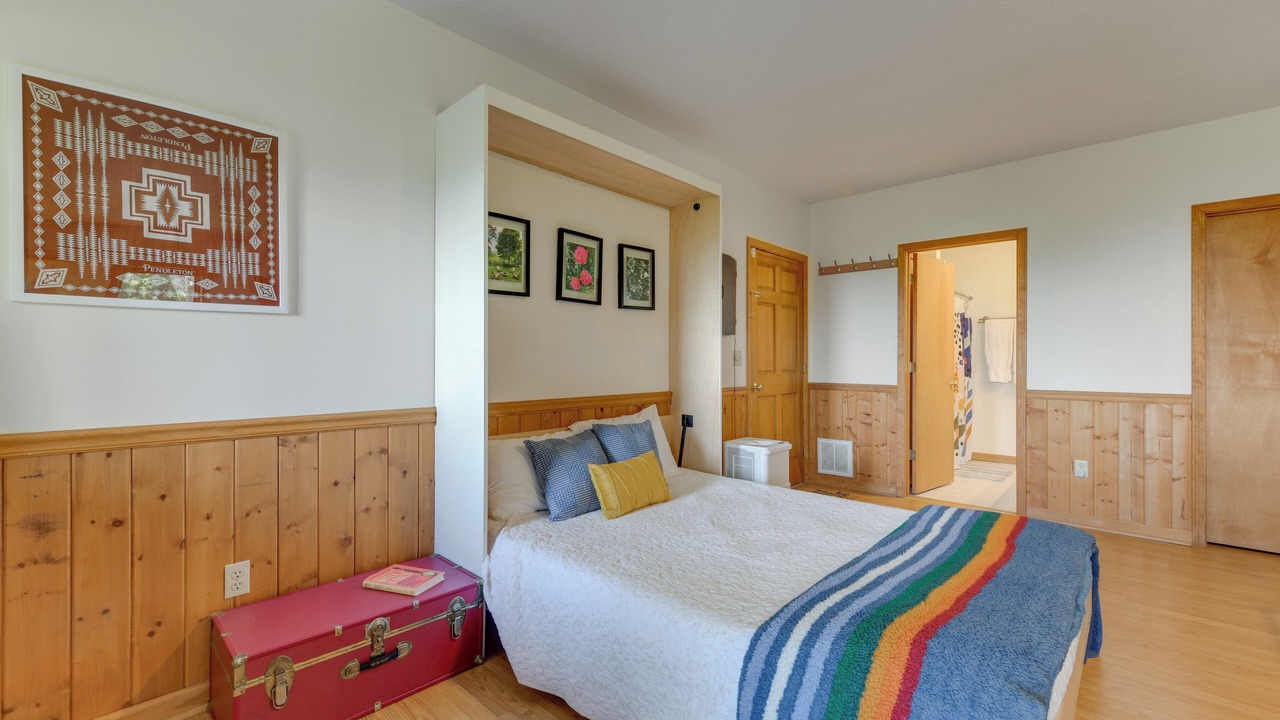 Photo of Bedroom in Waynesville