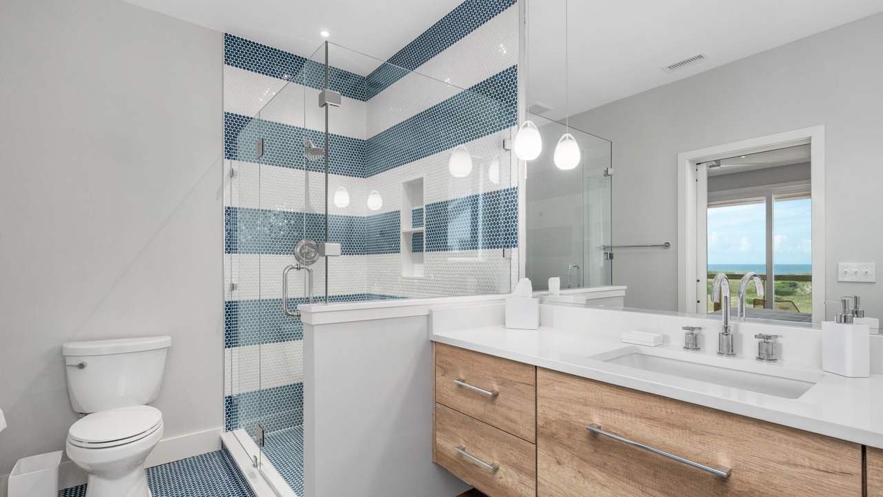 Photo of Bathroom in Salvo