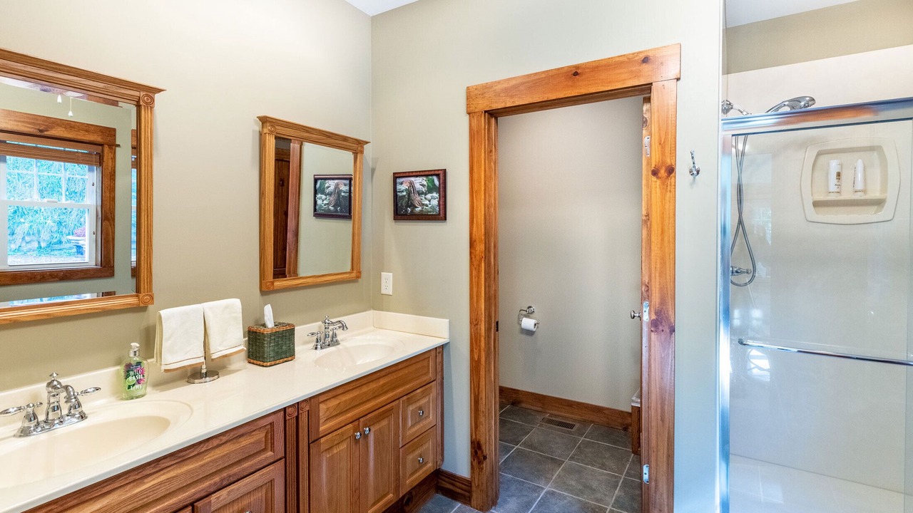 Photo of Bathroom in Bryson City