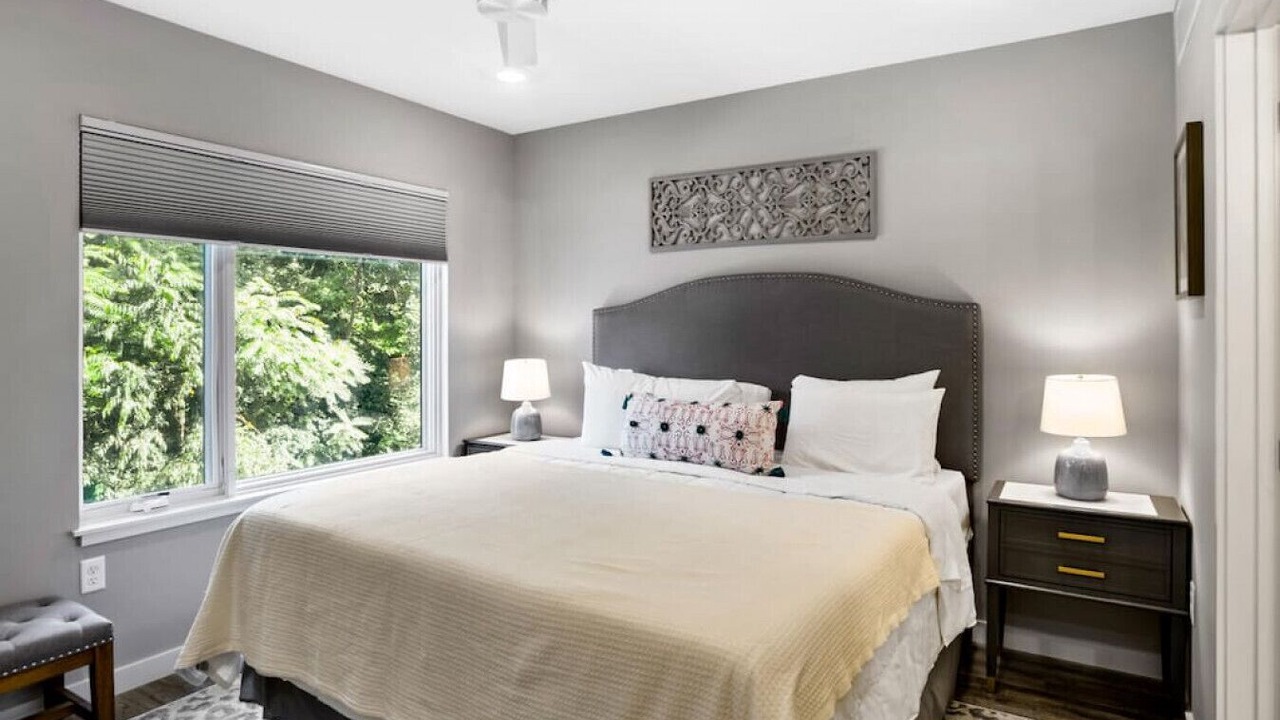 Photo of Bedroom in Asheville
