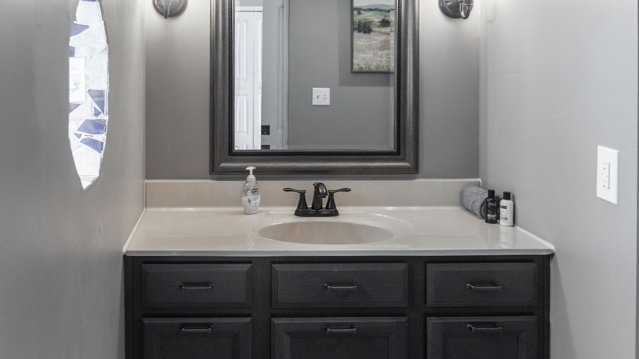 Photo of Bathroom in Utica